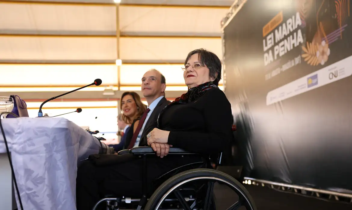 Maria da Penha, Lei Maria da Penha, violência doméstica, Justiça do Ceará, campanha de ódio, Brasil Paralelo, Marco Heredia, Alexandre Paiva, direitos das mulheres