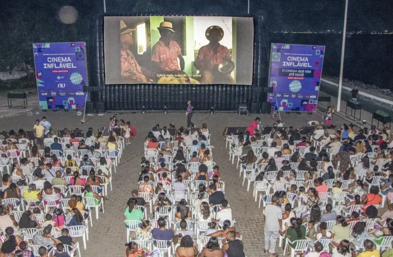 Cinema Inflável chega a Tanguá com sessões gratuitas ao ar livre