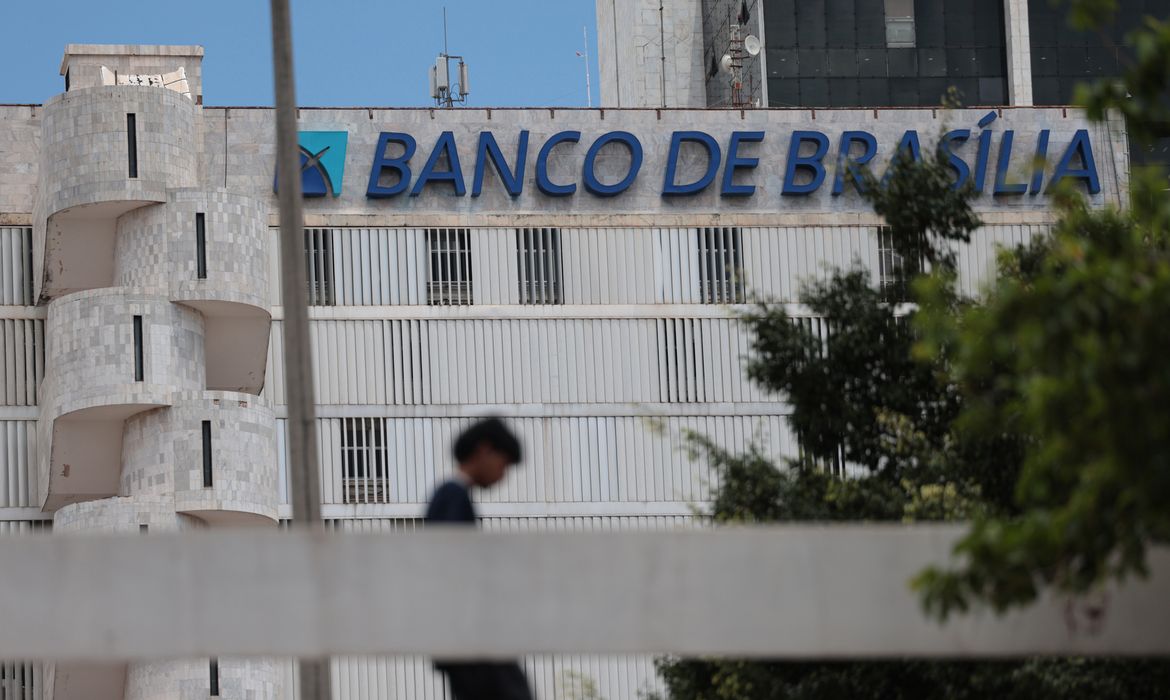 brb, banco de brasília, banco master, quadra capital, economia, mercado financeiro, compliance zero, gestão de ativos