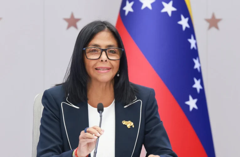 EUA suspendem sanções ao sistema bancário da Venezuela após 7 anos