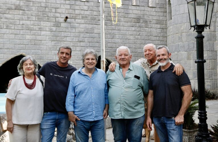 maricá, escultura, madeira, oficina, artes, carlos henrique calsavara, secretaria de cultura