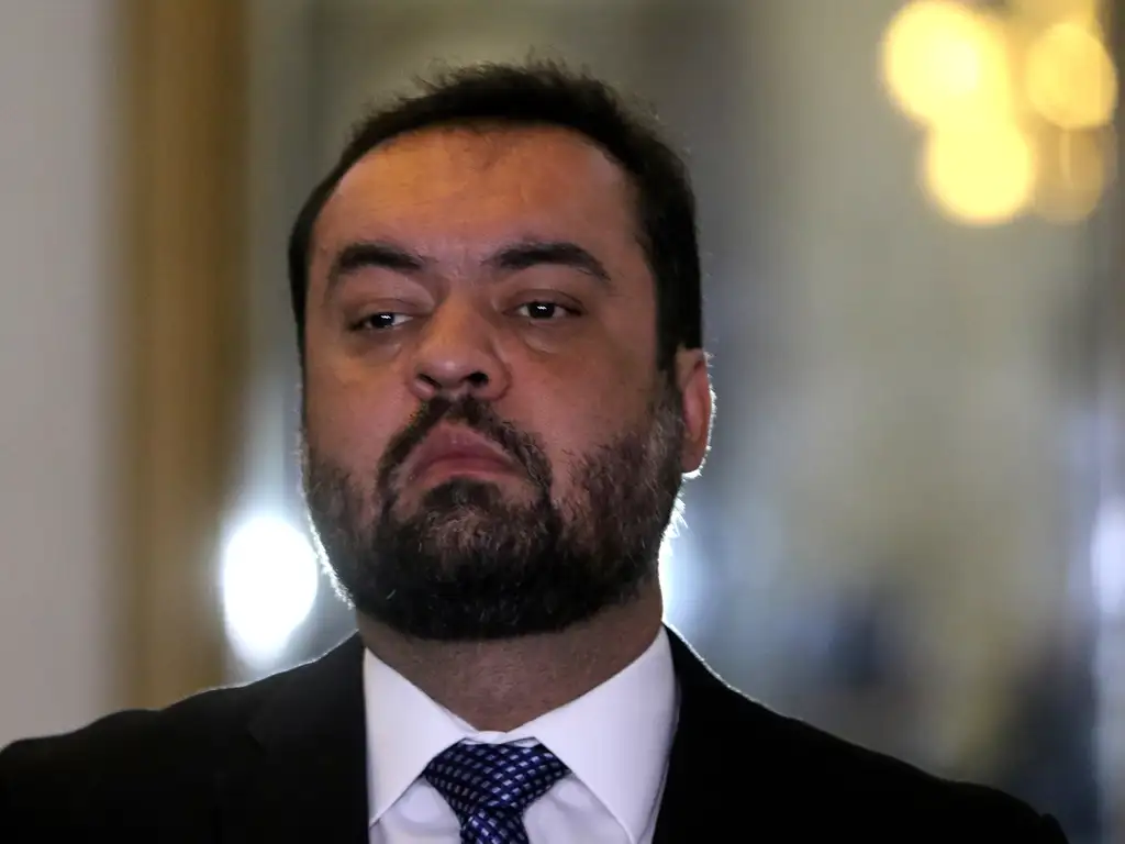 Rio de Janeiro, crise política, Cláudio Castro, política RJ, governo RJ, análise política, instituições, Gramsci