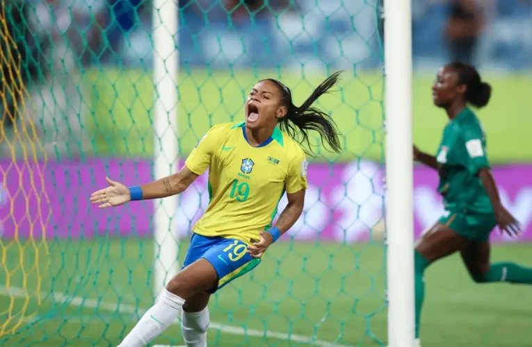 Seleção brasileira feminina goleia Zâmbia por 6 a 1