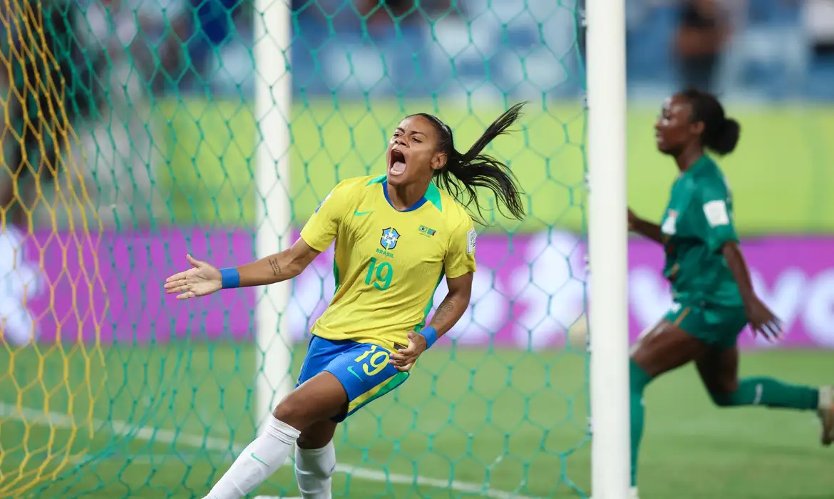 seleção brasileira feminina, seleção brasileira feminina goleia Zâmbia, futebol feminino, Fifa Series, Brasil x Zâmbia, Arena Pantanal, futebol internacional