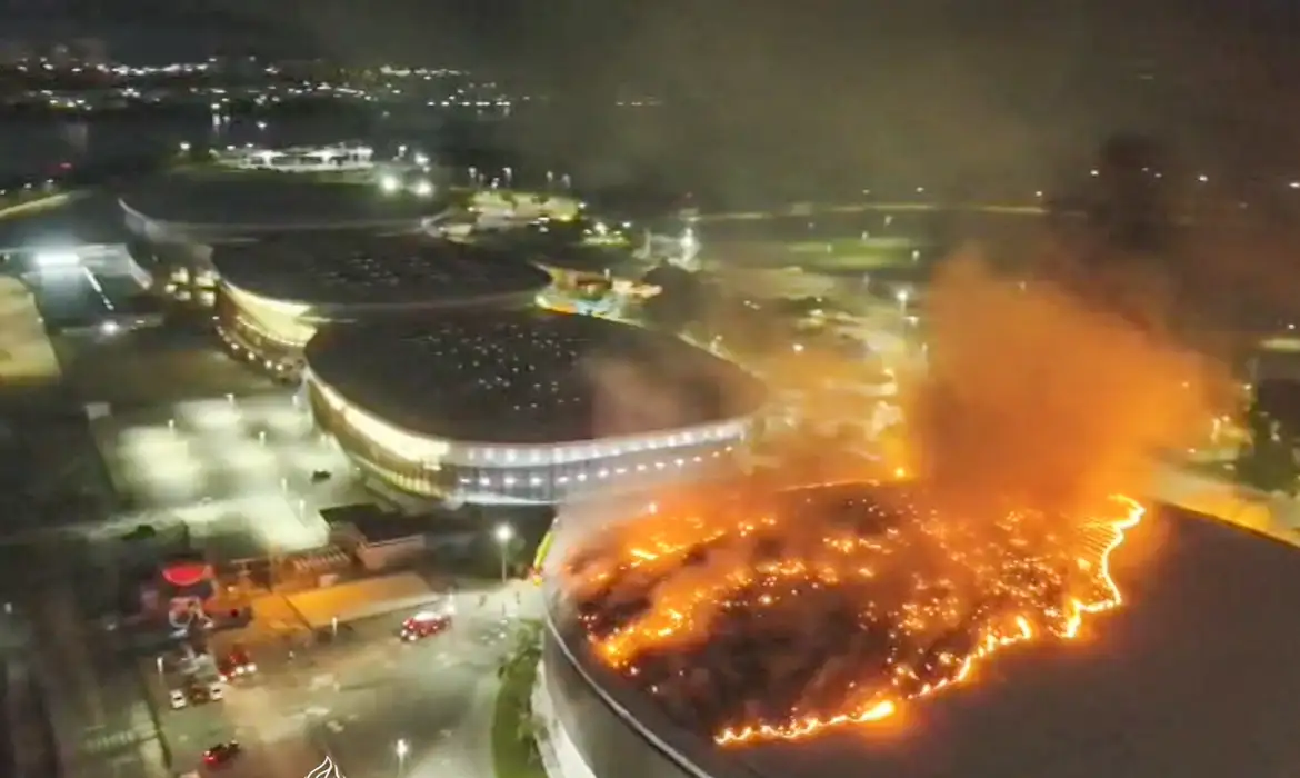 incêndio, velódromo, Parque Olímpico, Rio de Janeiro, bombeiros, Barra da Tijuca, Rio Museu Olímpico
