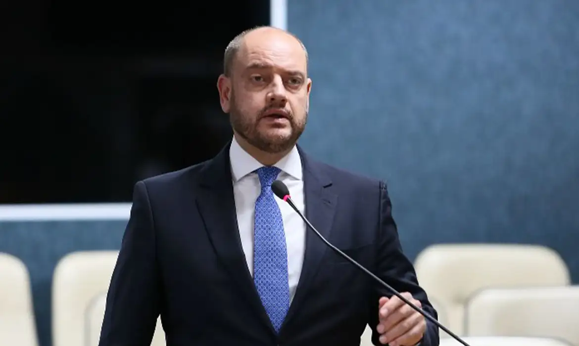 Rio de Janeiro, Governo do Estado, Secretaria de Fazenda, Saúde, Política