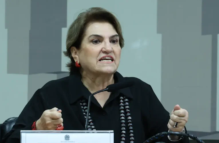 Mulheres, Escala 6x1, Trabalho, Governo Federal, Economia, BNDES