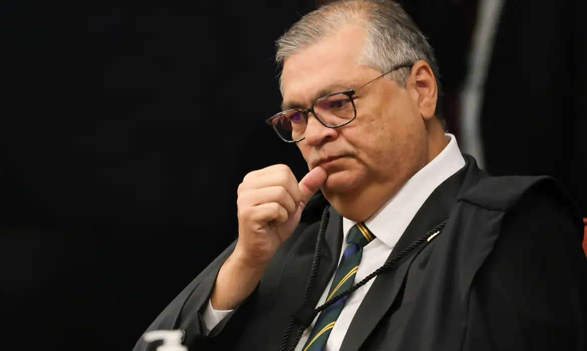 STF, Flávio Dino, CVM, Banco Central, Lavagem de Dinheiro, FGC