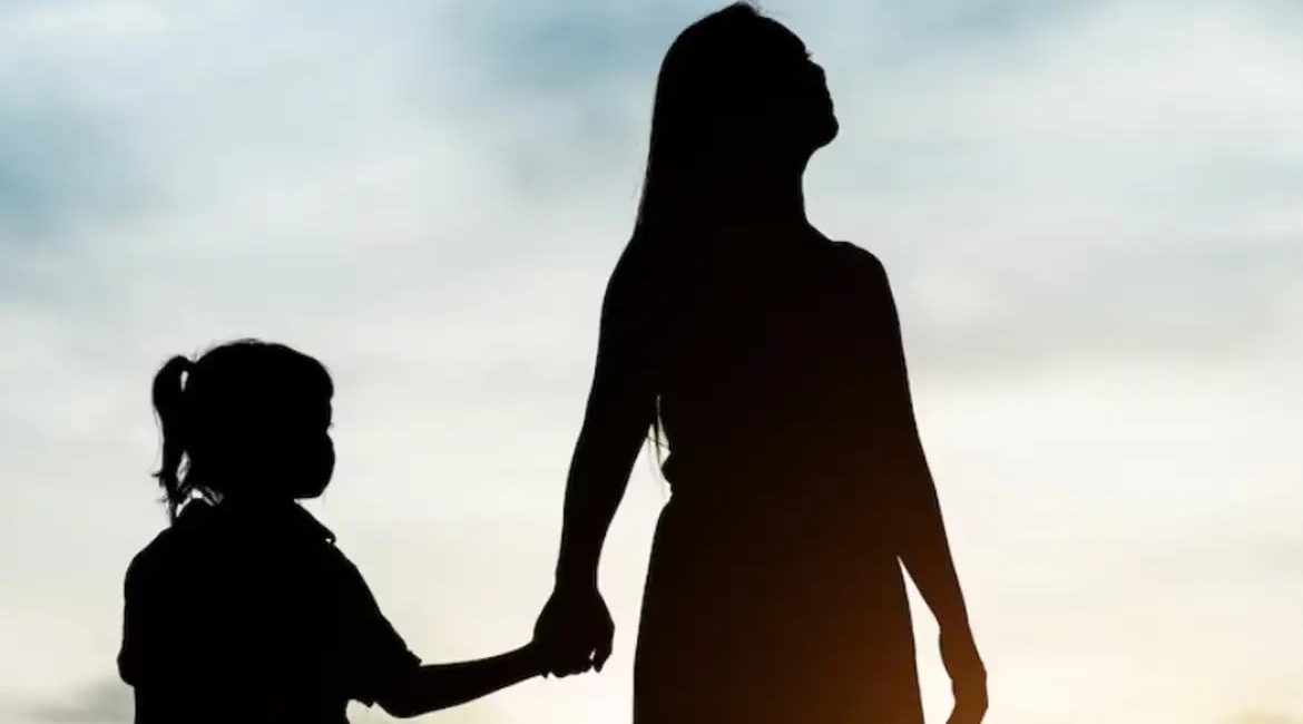 mães solo, desigualdade, mulheres, maternidade, IBGE, Ipea, mercado de trabalho, Brasil