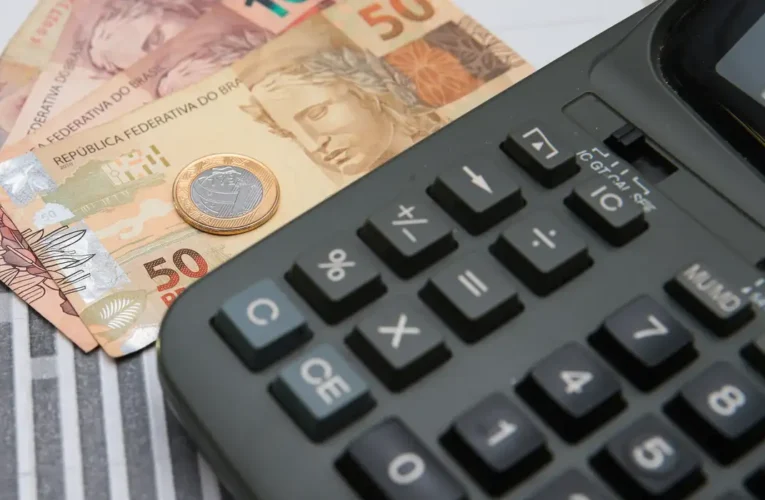 Receita libera consulta ao maior lote da restituição do IR 2026