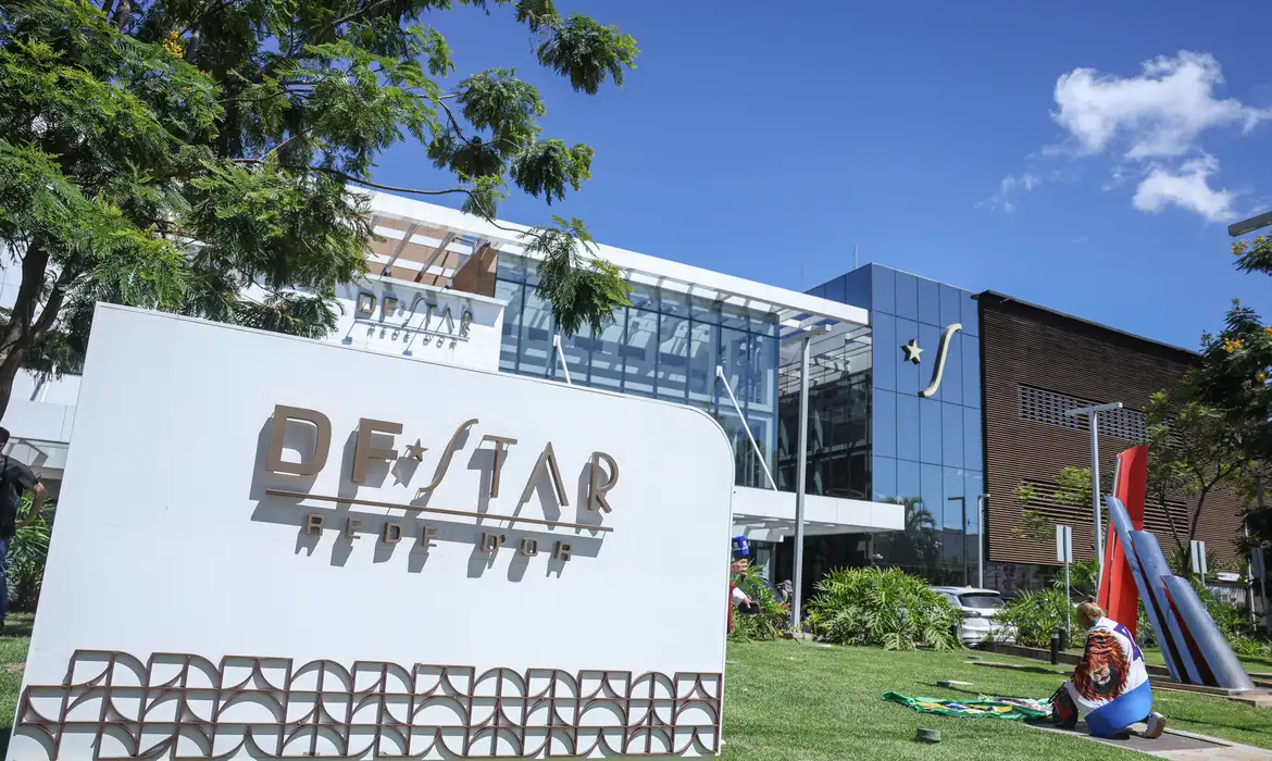 Jair Bolsonaro, cirurgia, Brasília, STF, Alexandre de Moraes, política, saúde, internação