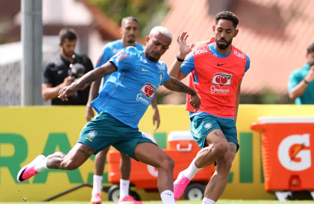 Wesley, Seleção Brasileira, Carlo Ancelotti, Copa do Mundo, Éderson, Roma, Atalanta, Futebol, Marrocos, Brasil