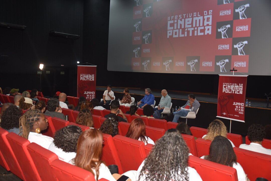 Festival de Cinema e Política de Maricá, Glauber Rocha, Cine Henfil, Cinema Brasileiro, Cultura, Audiovisual, Maricá, Cinema Novo, Arte, Política