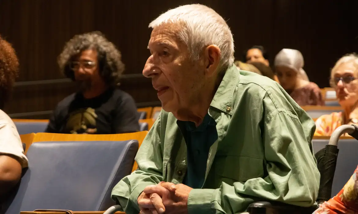 Orlando Senna, cinema brasileiro, audiovisual, cultura, EBC, TV Brasil, Ministério da Cultura, cineasta brasileiro, cinema nacional, Rio de Janeiro