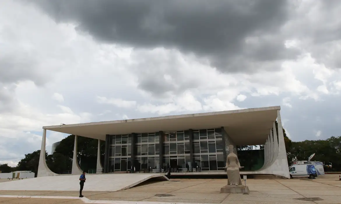 Eduardo Bolsonaro, STF, Alexandre de Moraes, Jair Bolsonaro, PGR, tarifaço, Estados Unidos, Supremo Tribunal Federal