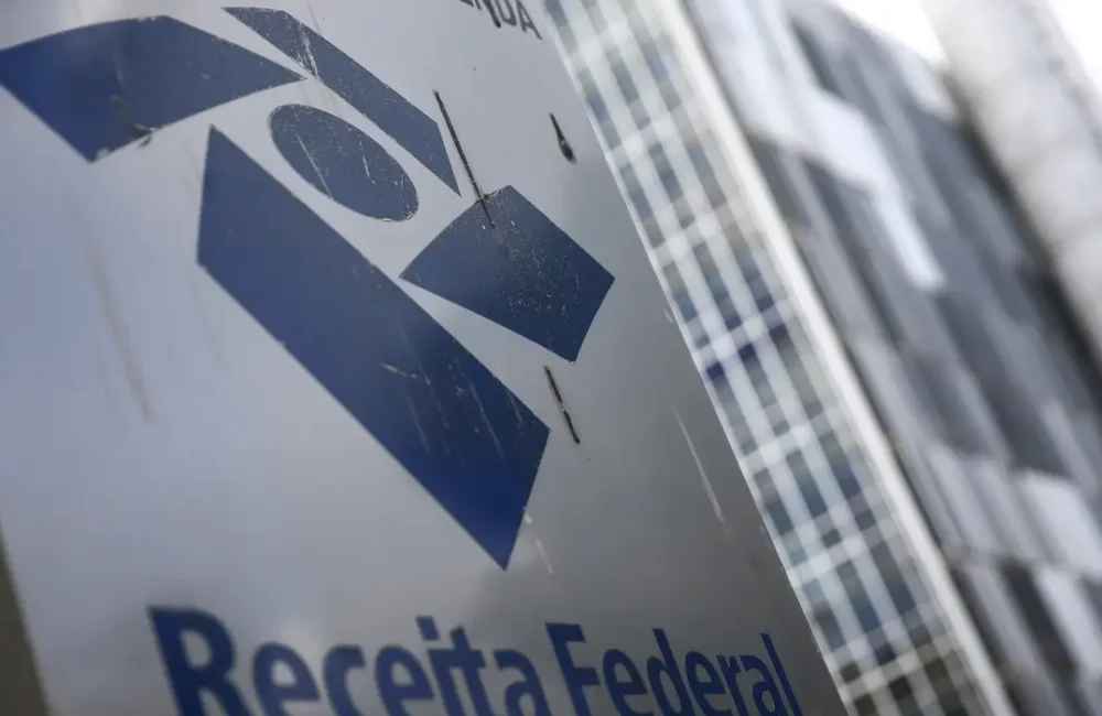 Receita Federal, PIS, Cofins, reforma tributária, CBS, IBS, créditos tributários, empresas
