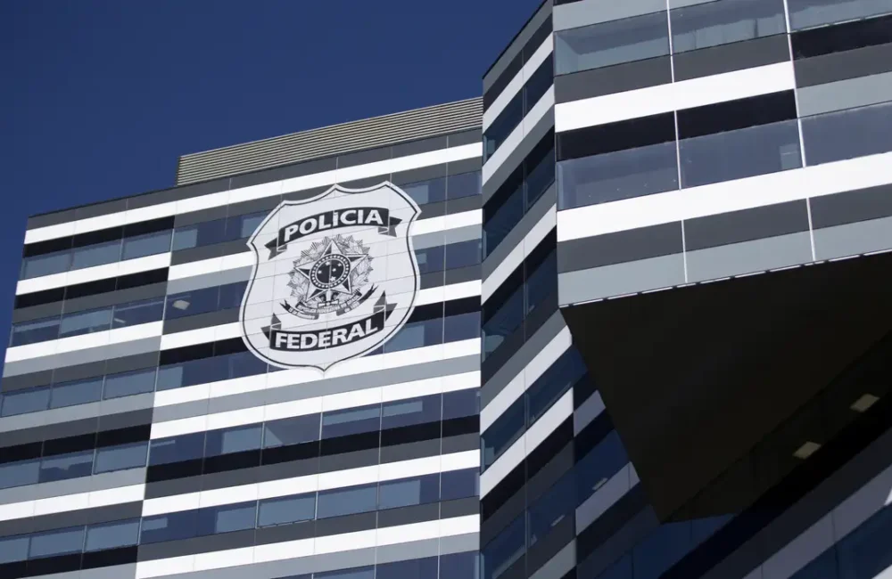 Daniel Vorcaro, Polícia Federal, delação premiada, Operação Compliance Zero, Banco Master, BRB, STF, André Mendonça, PGR, investigação