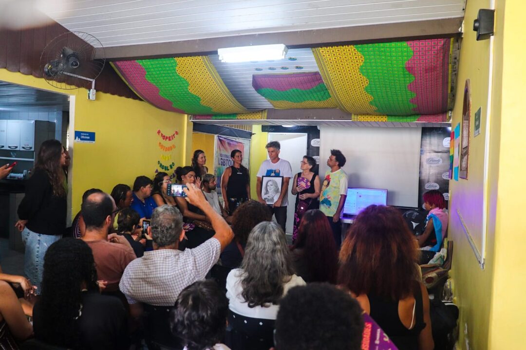 Maricá, LGBTQIAPN+, cuidado vocal, saúde da voz, assistência social, Secretaria de Assistência Social e Cidadania, identidade, autoestima, inclusão, M1newsTV, M1NewsMaricáNoticias
