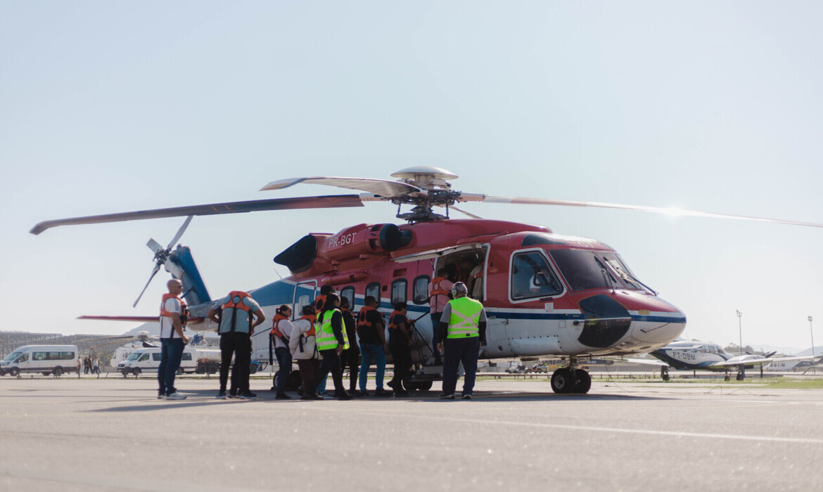 Aeroporto de Maricá registra crescimento de mais de 300% no transporte de trabalhadores para plataformas de petróleo