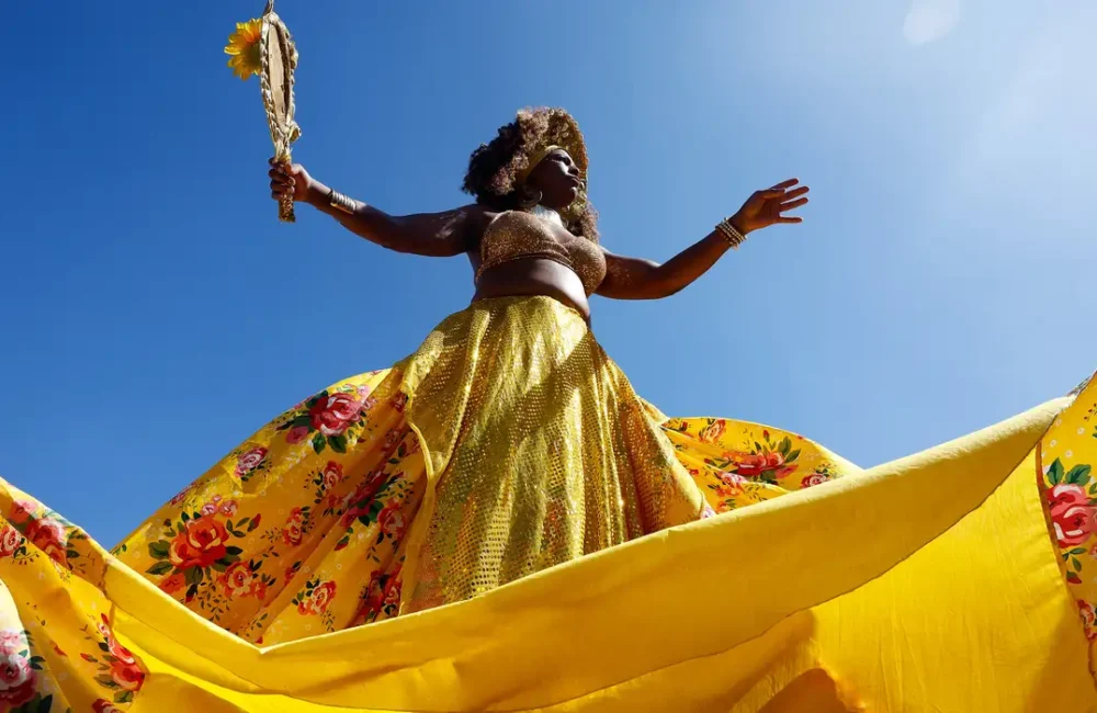 Marcha das Mulheres Negras, Rio de Janeiro, Copacabana, racismo, democracia, reparação, Julho das Pretas, Marielle Franco, Tereza de Benguela, Maricá, afroturismo, M1NewsTV, M1NewsMaricáNoticias