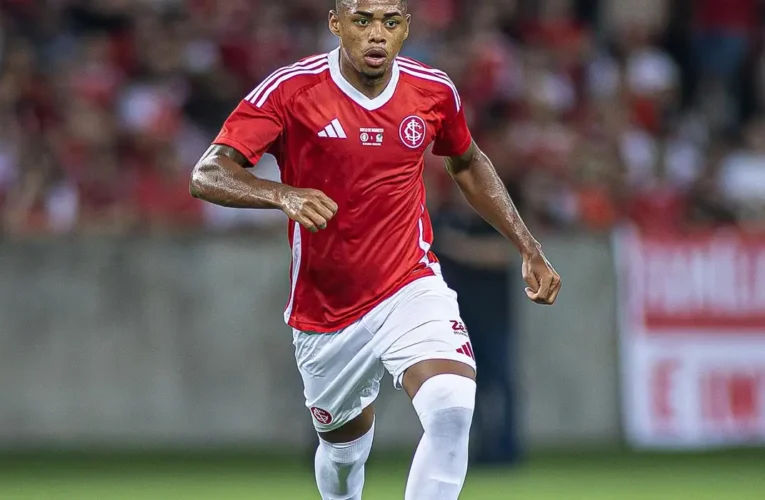 STJD suspende Victor Gabriel até retorno de Gabriel Pec aos treinos após lesão grave