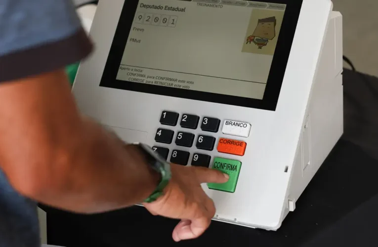 Teste aponta falhas do Facebook para barrar desinformação eleitoral