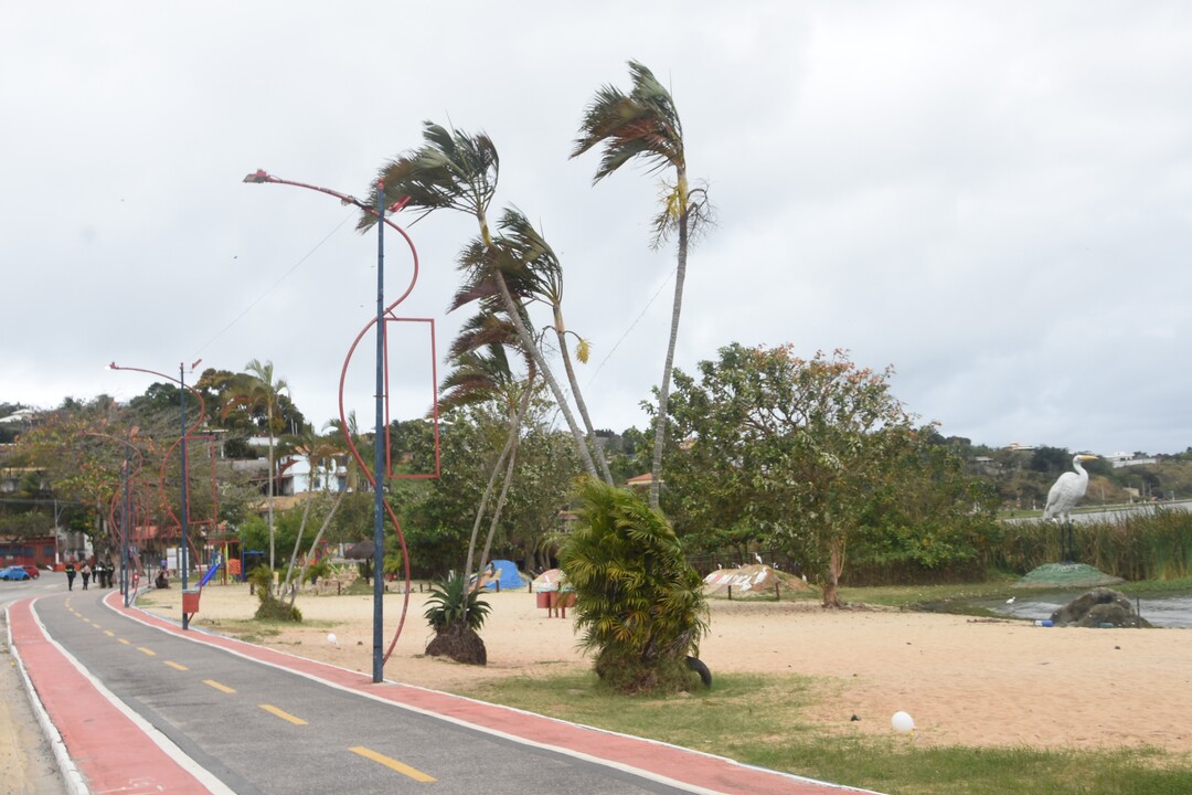 ventos fortes em Maricá, ventos fortes, Maricá, Defesa Civil, rajadas de vento, previsão do tempo, alerta, proteção e Defesa Civil, clima, segurança, ventania, M1newsTV, M1NewsMaricáNoticias