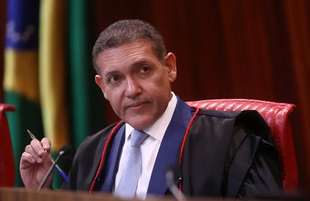 urna eletrônica, TSE, Nunes Marques, sistema eletrônico de votação, eleições 2026, Justiça Eleitoral, democracia, desinformação, processo eleitoral, M1newsTV, M1NewsMaricáNoticias