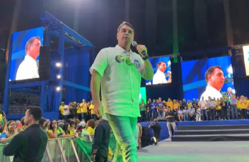 Flávio Bolsonaro, Eleições 2026, Política, Anistia, Jair Bolsonaro, 8 de Janeiro, Segurança Pública, Rio de Janeiro, Douglas Ruas, PL, M1NewsTV, M1NewsMaricáNoticias