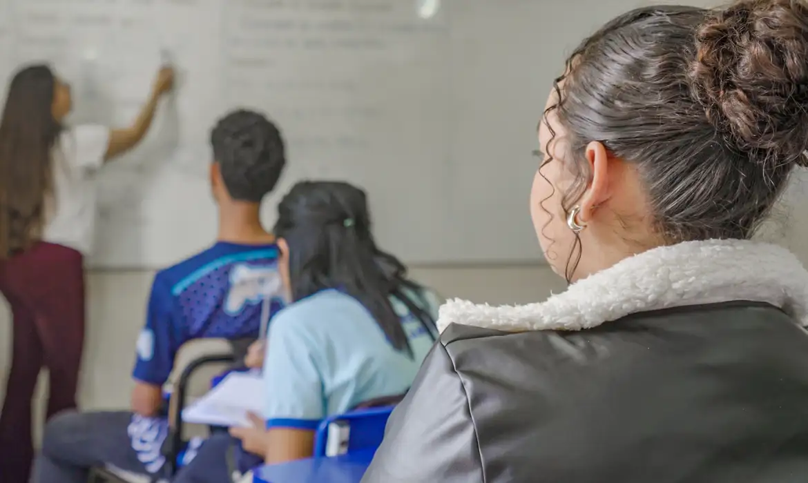 Ideb 2025, educação, educação básica, Ministério da Educação, MEC, ensino fundamental, ensino médio, escolas públicas, Inep, aprendizagem, M1newsTV, M1NewsMaricáNoticias