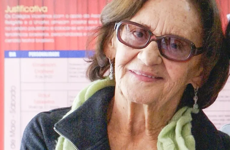 Laura Cardoso morre aos 98 anos em São Paulo