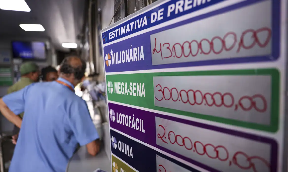 Mega-Sena, Mega-Sena 3045, resultado Mega-Sena, números sorteados, loteria, Caixa Econômica Federal, prêmio Mega-Sena, Mega-Sena acumulada, apostas, concurso 3045, M1newsTV, M1NewsMaricáNoticias