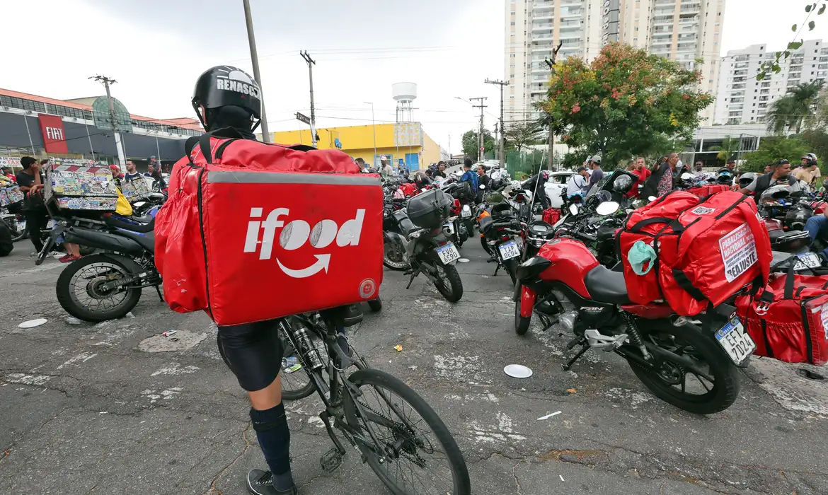 Anvisa, medicamentos, venda de medicamentos, iFood, Rappi, Mercado Livre, Americanas, Submarino, Shopee, farmácias, Lei 15.357/2026, vigilância sanitária, saúde, M1NewsTV, M1NewsMaricáNoticias