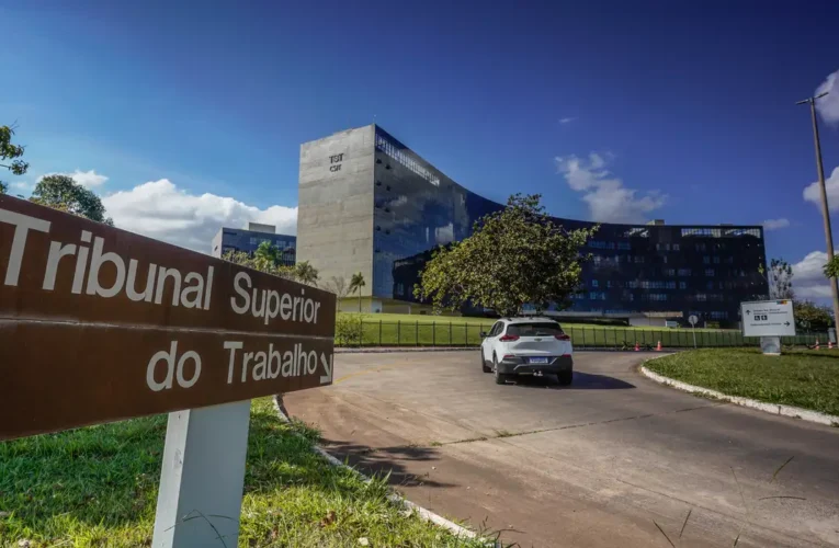 Assédio eleitoral no trabalho: veja o que é, exemplos e como denunciar