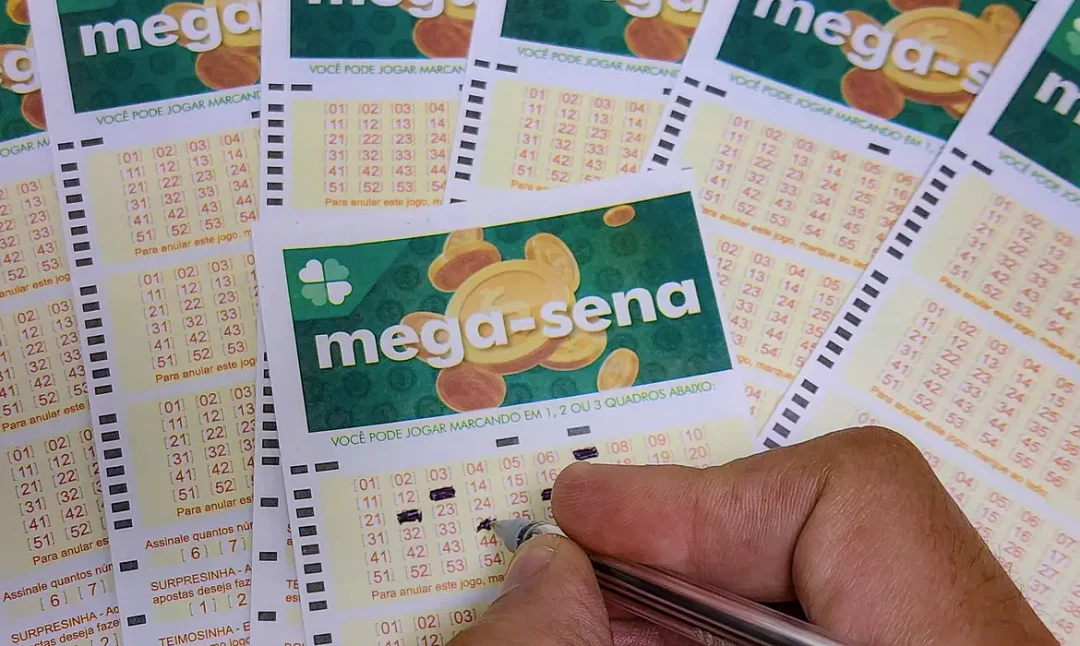 Volante de aposta da Mega-Sena utilizado para marcar os números do sorteio das Loterias Caixa.