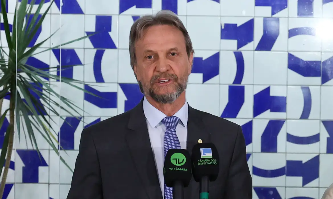 Pedro Uczai, Câmara dos Deputados, Hugo Motta, PT, Congresso Nacional, política, Câmara, votação na Câmara, PLP 114/2026, combustíveis, M1newsTV, M1NewsMaricáNoticias