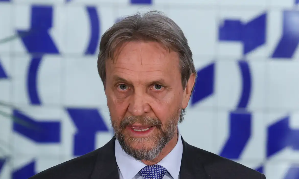 Pedro Uczai, PT, Câmara dos Deputados, AVC, acidente vascular cerebral, Brasília, Hugo Motta, política, saúde, M1newsTV, M1NewsMaricáNoticias