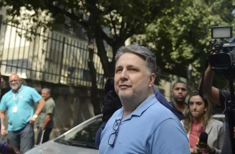 Justiça suspende direitos políticos de Anthony Garotinho por 8 anos