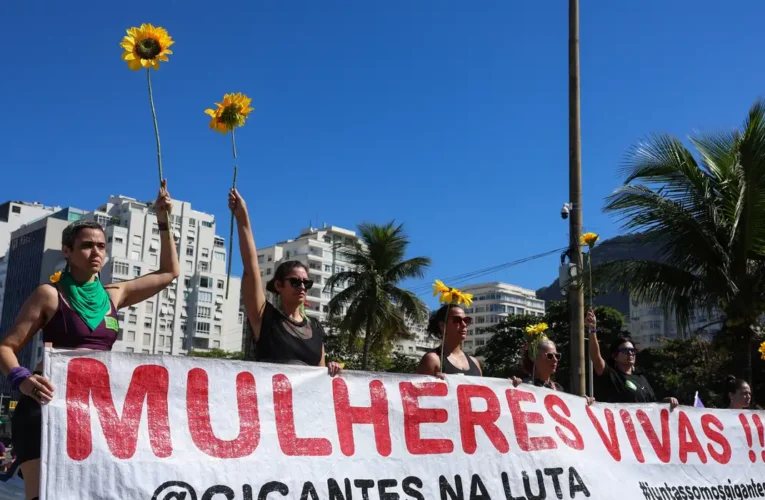 Levante Mulheres Vivas promove mobilização nacional pelo PL da Misoginia