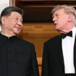 Presidente Xi Jinping da China ao lado do presidente Donald Trump dos Estados Unidos em reunião