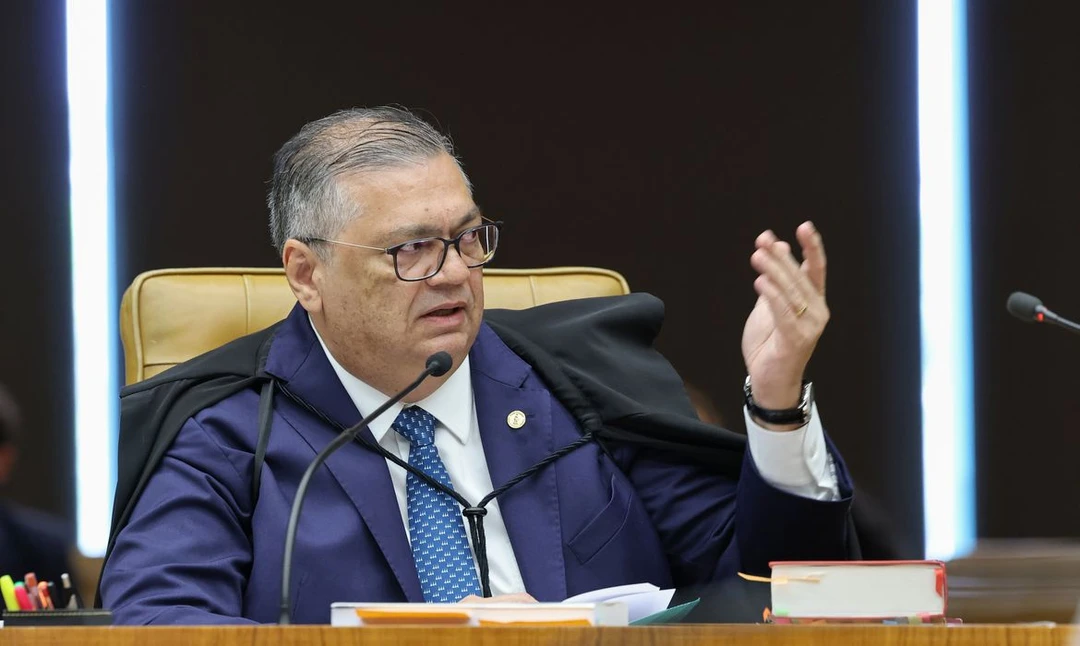 Ministro Flávio Dino no plenário do Supremo Tribunal Federal