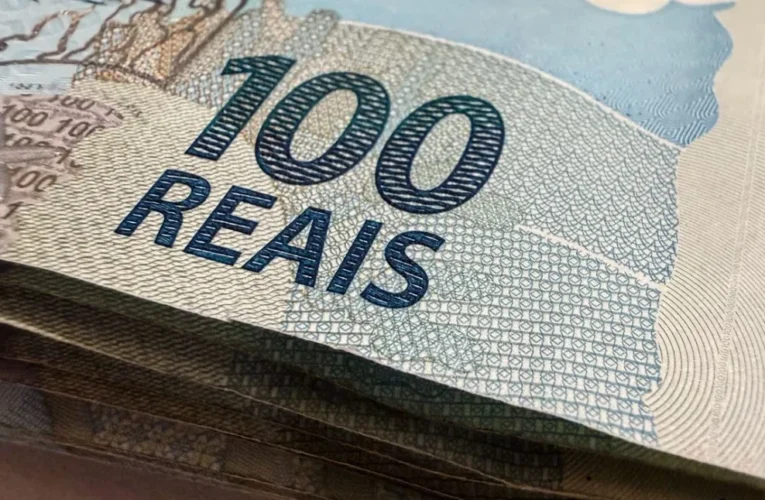 Governo envia proposta do Orçamento de 2027 com previsão de superávit de R$ 83,4 bilhões