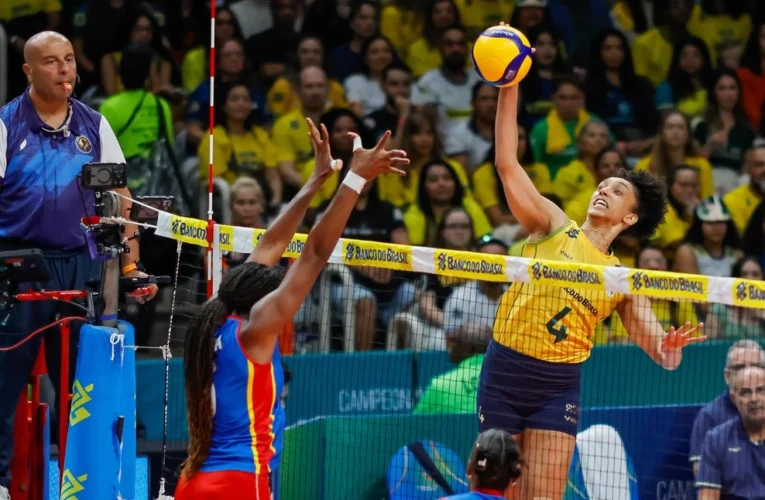 Seleção brasileira feminina de vôlei supera Colômbia e mantém liderança no Sul-Americano