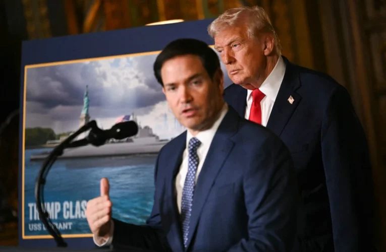 Senadores democratas dos EUA questionam Marco Rubio sobre reconhecimento das eleições brasileiras