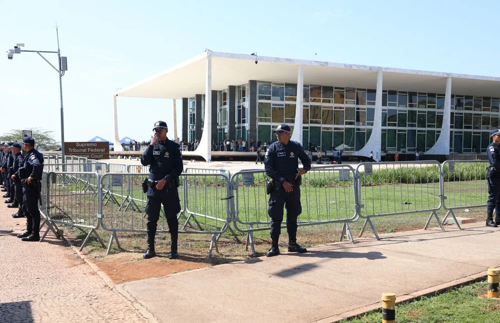 Sessão de julgamento no plenário do Supremo Tribunal Federal