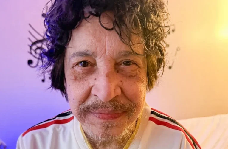 Benito di Paula, cantor e pianista da MPB, falece aos 84 anos em São Paulo
