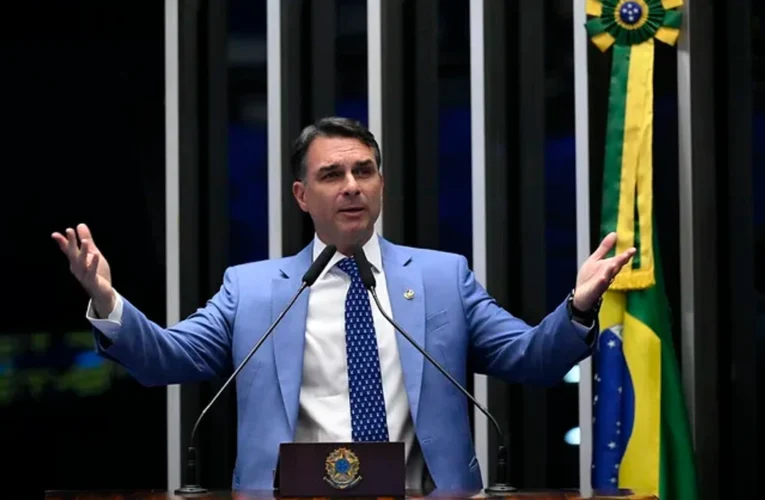 Emendas parlamentares de Flávio Bolsonaro são direcionadas a empresas investigadas, ONG irregular e instituto ligado a miliciano