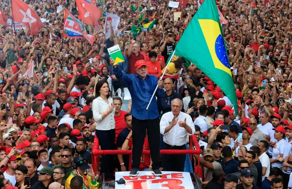 Presidente Luiz Inácio Lula da Silva e vice Geraldo Alckmin durante cerimônia de posse em Brasília