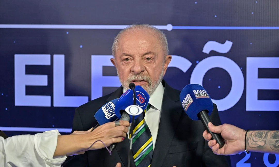 Presidente Luiz Inácio Lula da Silva em campanha eleitoral