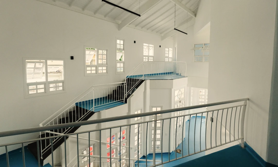 Fachada do novo Centro Materno Infantil instalado no prédio da antiga Clínica Médica de Maricá